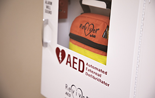 Defibrillator